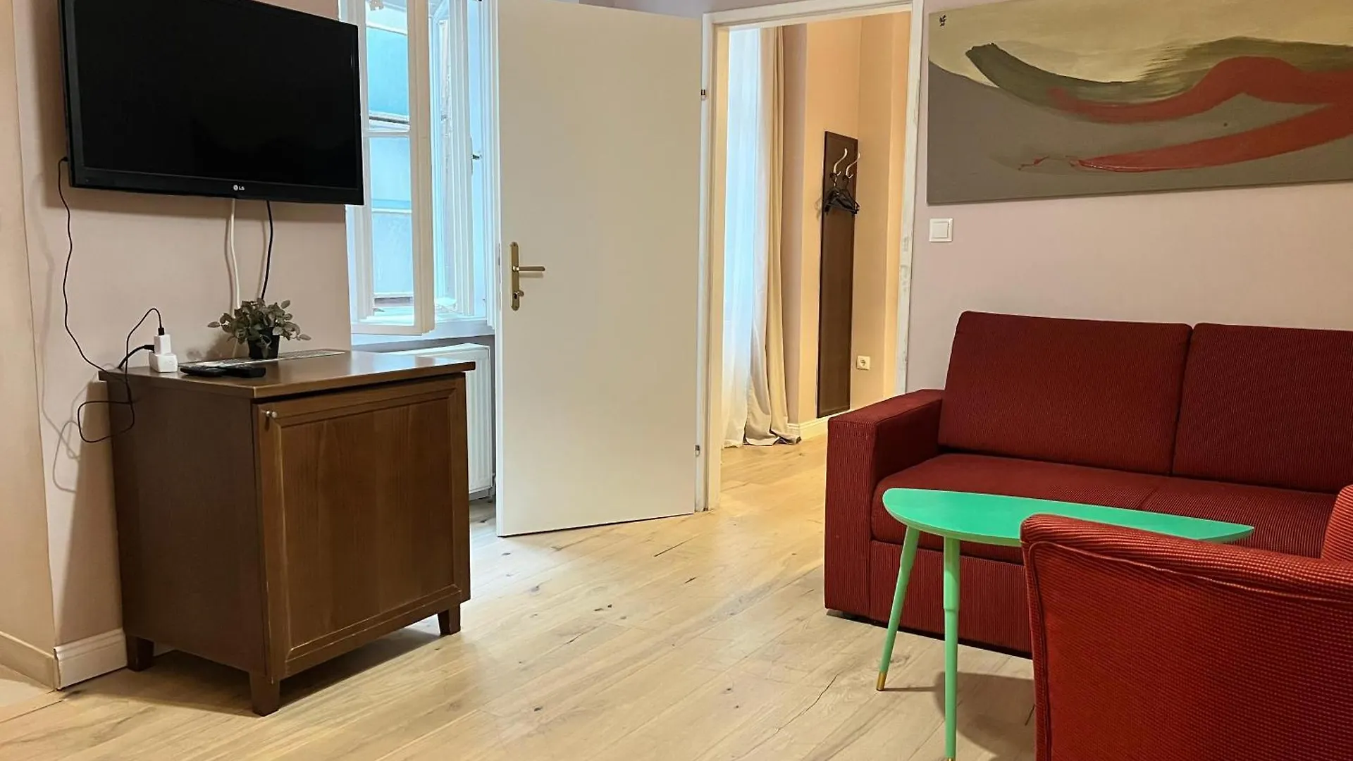 Διαμέρισμα Amazing 1Br & 1Lr Apt & 5 Private Bedrooms By Mariahilfer