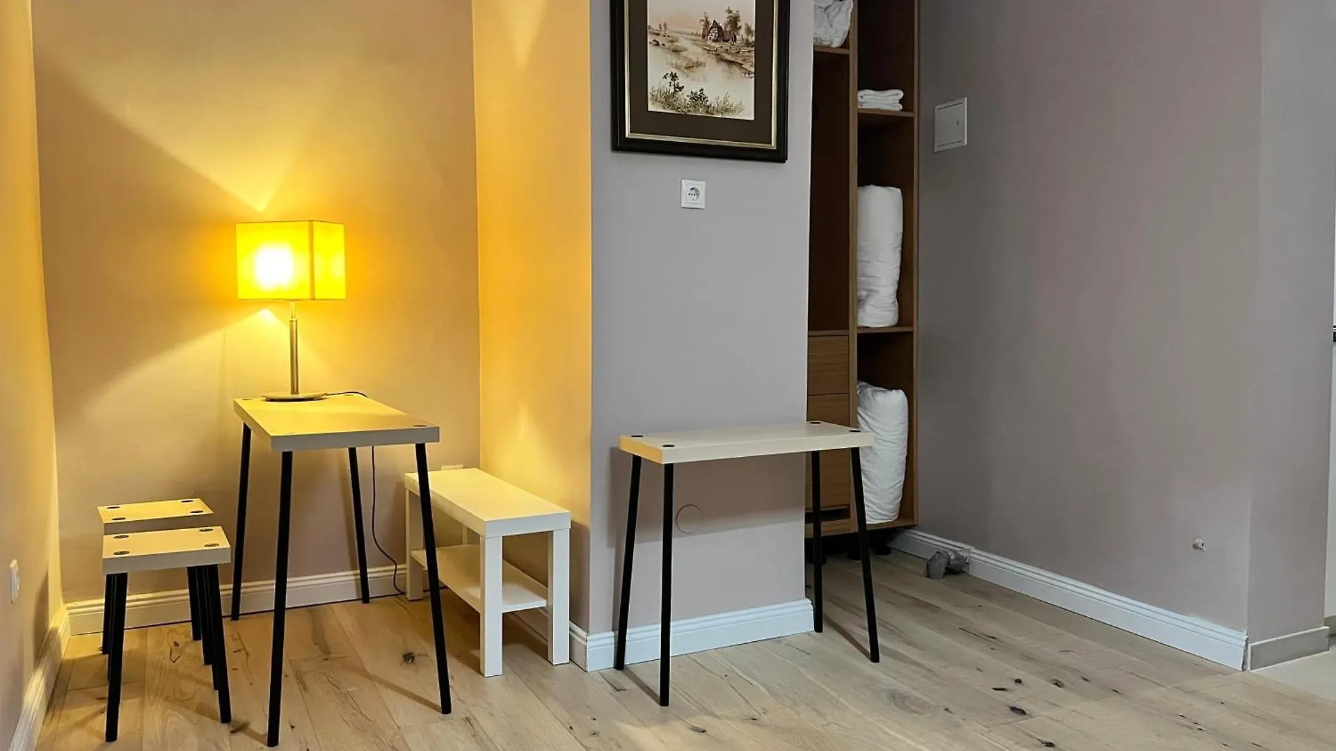 Appartement Amazing 1Br & 1Lr Apt & 5 Private Bedrooms By Mariahilfer Oostenrijk