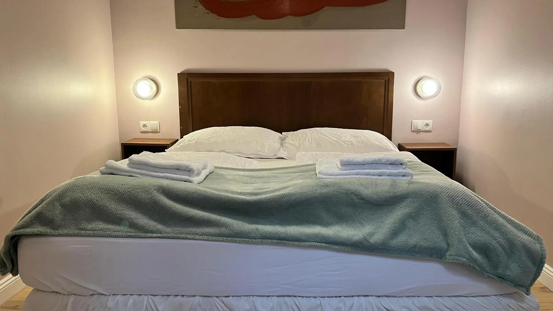 Appartement Amazing 1Br & 1Lr Apt & 5 Private Bedrooms By Mariahilfer Oostenrijk