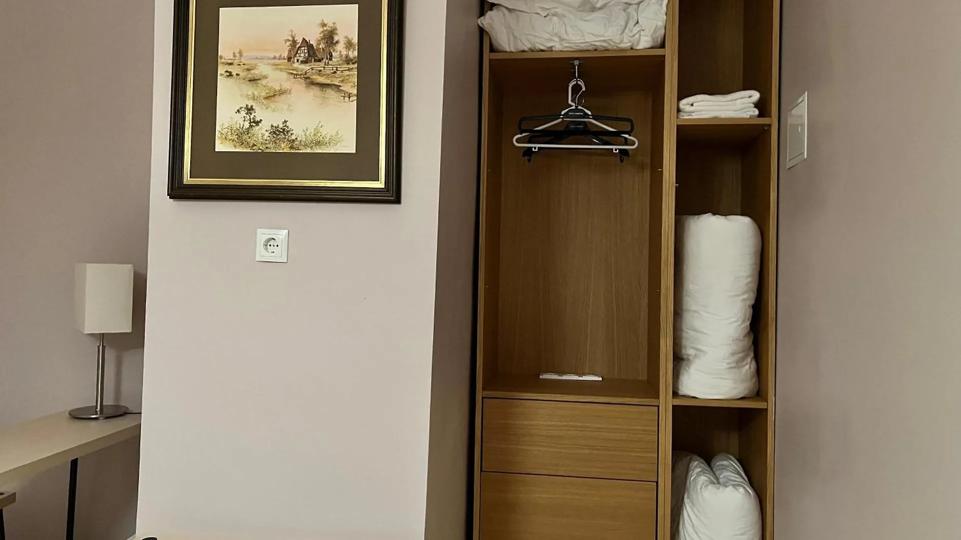 Amazing 1Br & 1Lr Apt & 5 Private Bedrooms By Mariahilfer אוסטריה